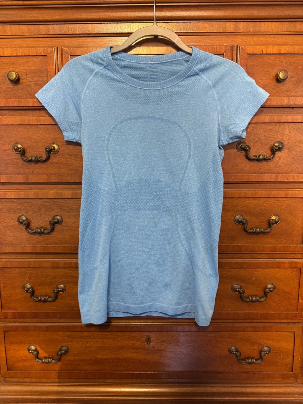 Lululemon Swiftly Tech 2.0 Short Sleeve Bright Light Blue Athletic Shirt Size 6